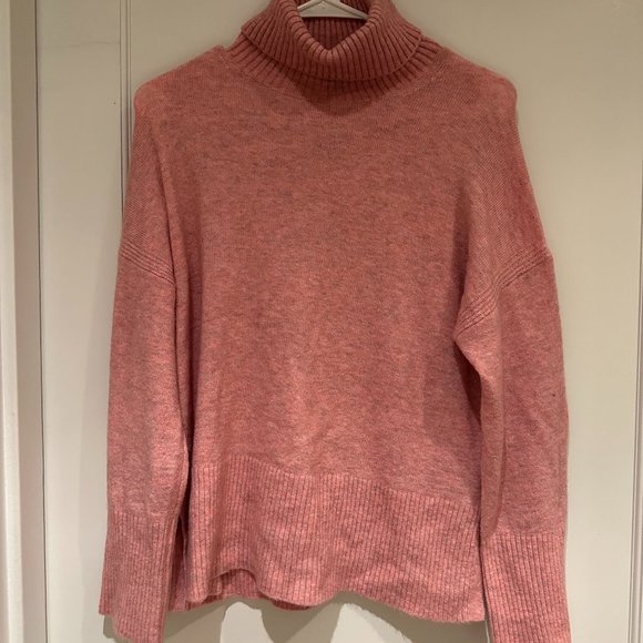 J.Crew Oversized Pullover Turtleneck Sweater New W/ Tags - XS - Picture 3 of 7